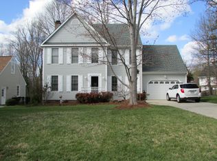 4902 Chimney Springs Dr, Greensboro, NC 27407