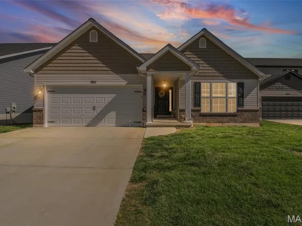 2011 Huey Ct, Festus, MO 63028