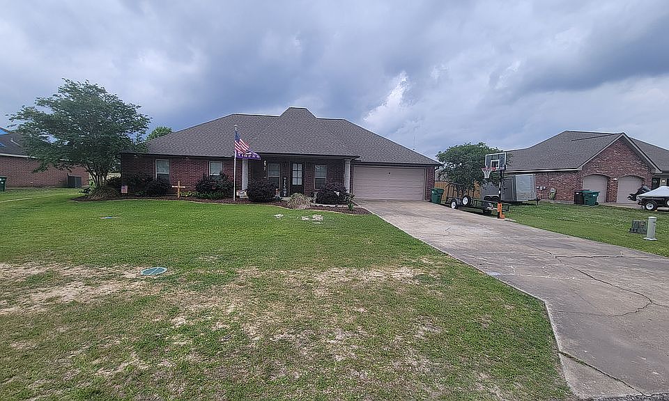 1st image of 2635 E Robinwood Dr
