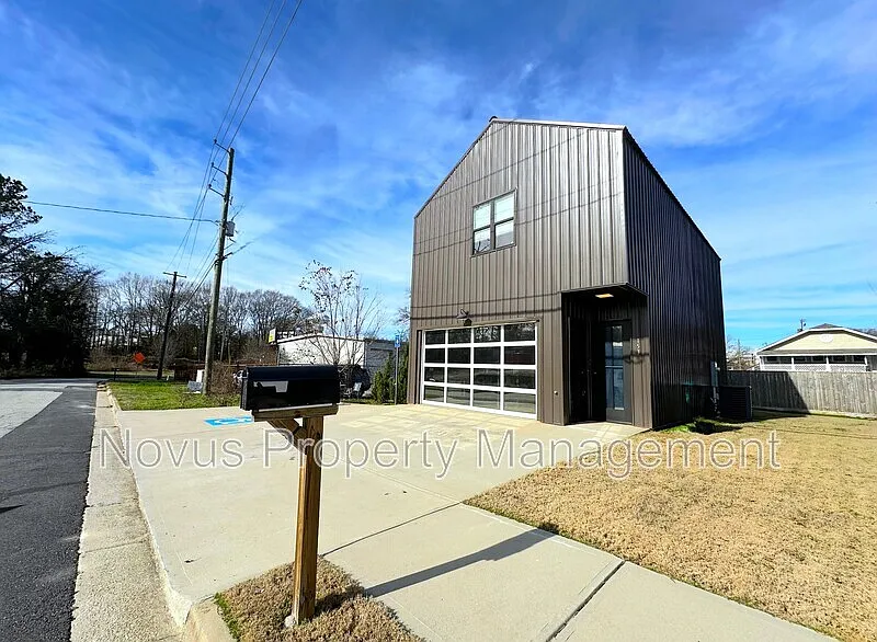 Building Photo - 153 Minden Pl