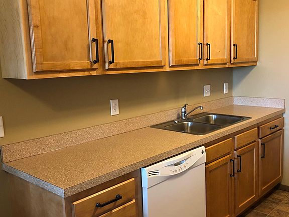 2nd image of 1830 Knox St APT 10