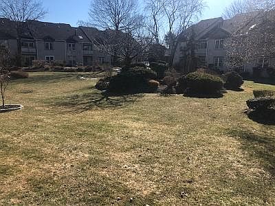 1st image of 23 Greenmeadow Dr