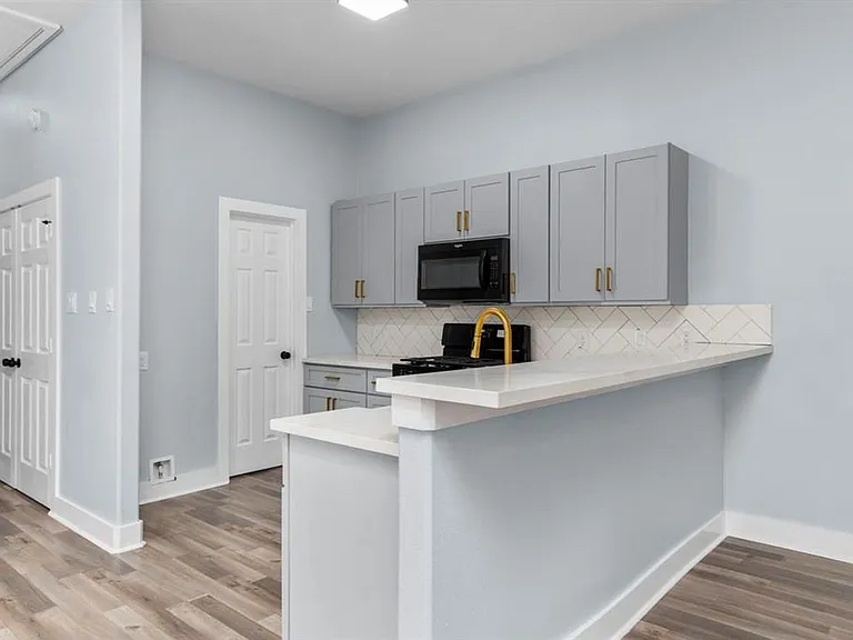1010 Junell St #A — Photo 10
