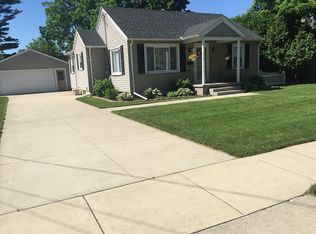 1415 W King St, Owosso, MI 48867