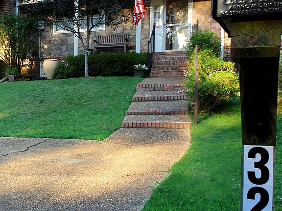 Welcome to 3215 Overton Ma..