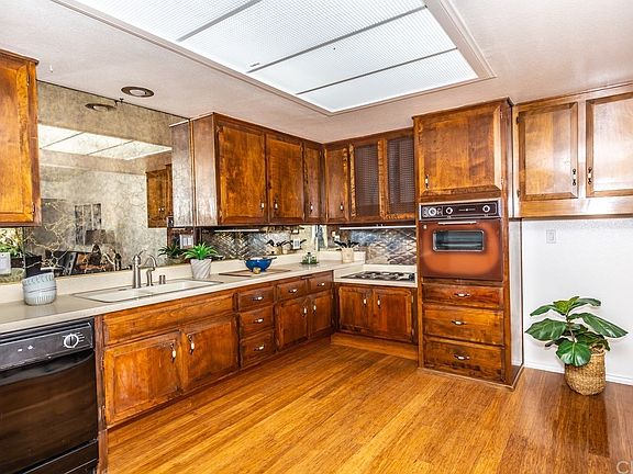 5th image of 13150 Seaview Ln #247K
