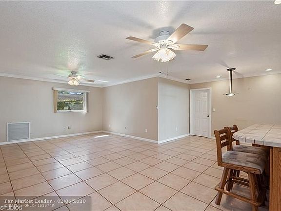 5th image of 11403 NW 30th St
