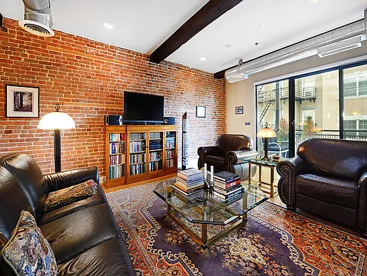 Sold by Hudson Place Realty | media 9