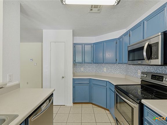 4th image of 213 W Anderson Ave
