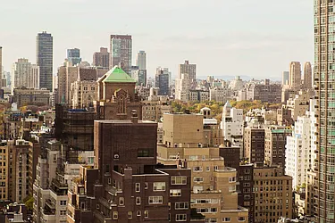 Sold by Alpha Properties NYC I LLC