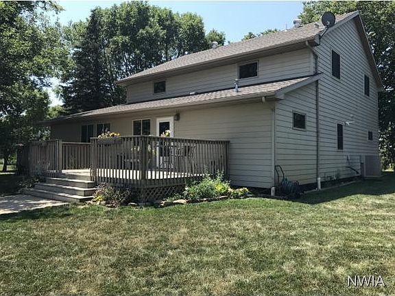 4th image of 2586 Carroll Ave