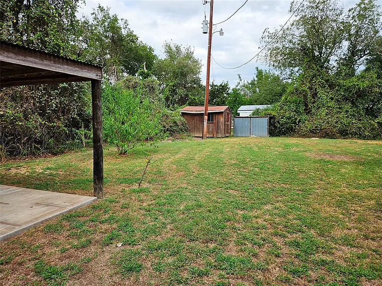 218 Waco St — Photo 20