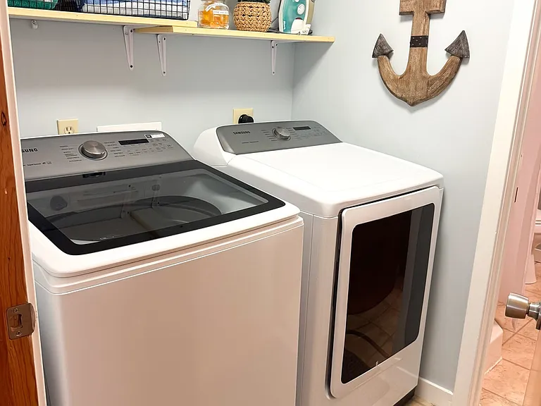 Laundry Room Cabinet