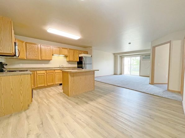 Elk Pointe Apartments | 2700 20th Ave SW, Minot, ND
