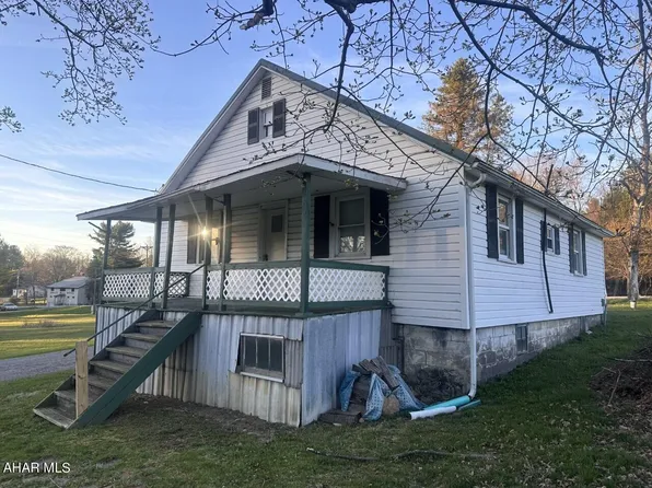4149 Ben Franklin Hwy, Strongstown, PA 15957