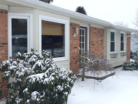 5th image of 4274 Nancy St