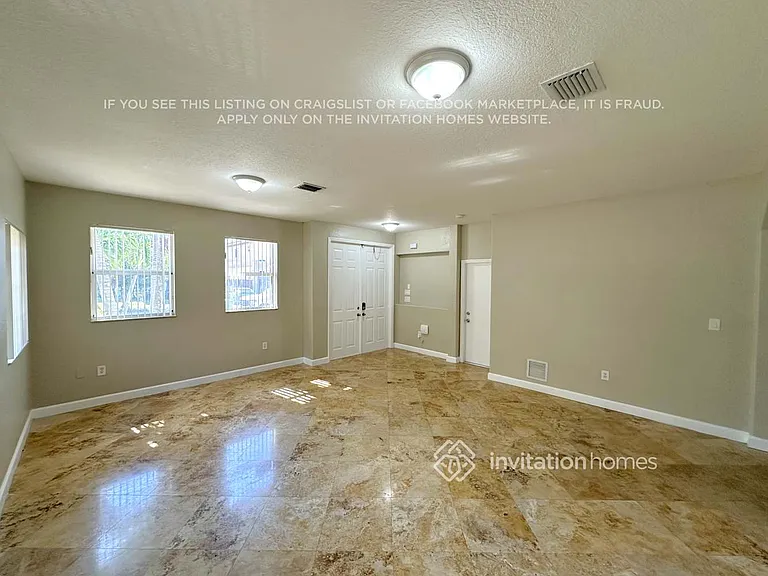 17717 SW 135th Ct — Photo 4