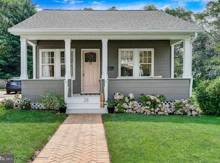 28 N Glen Ave, Annapolis, MD 21401