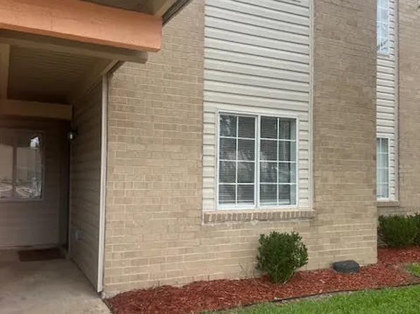 245 McDonnell Ave APT 105, Biloxi, MS 39531