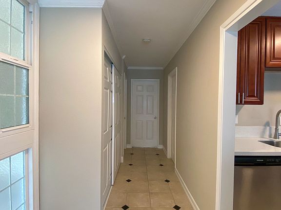 3rd image of 3561-3563 6th Ave #8