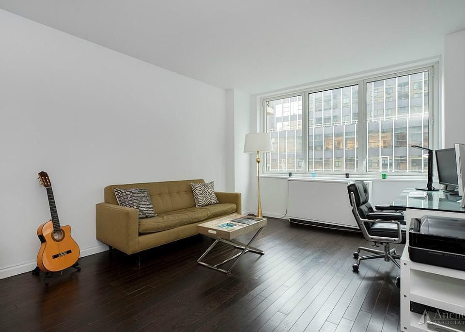 1st image of 212 E 46th St #15J