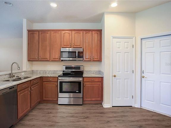 2nd image of 11253 Creek Haven Dr