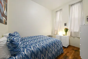 Rented by Warren T Real Estate Corp.