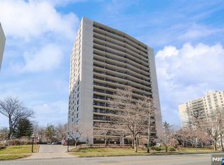 277 Prospect Ave APT 4A, Hackensack, NJ 07601