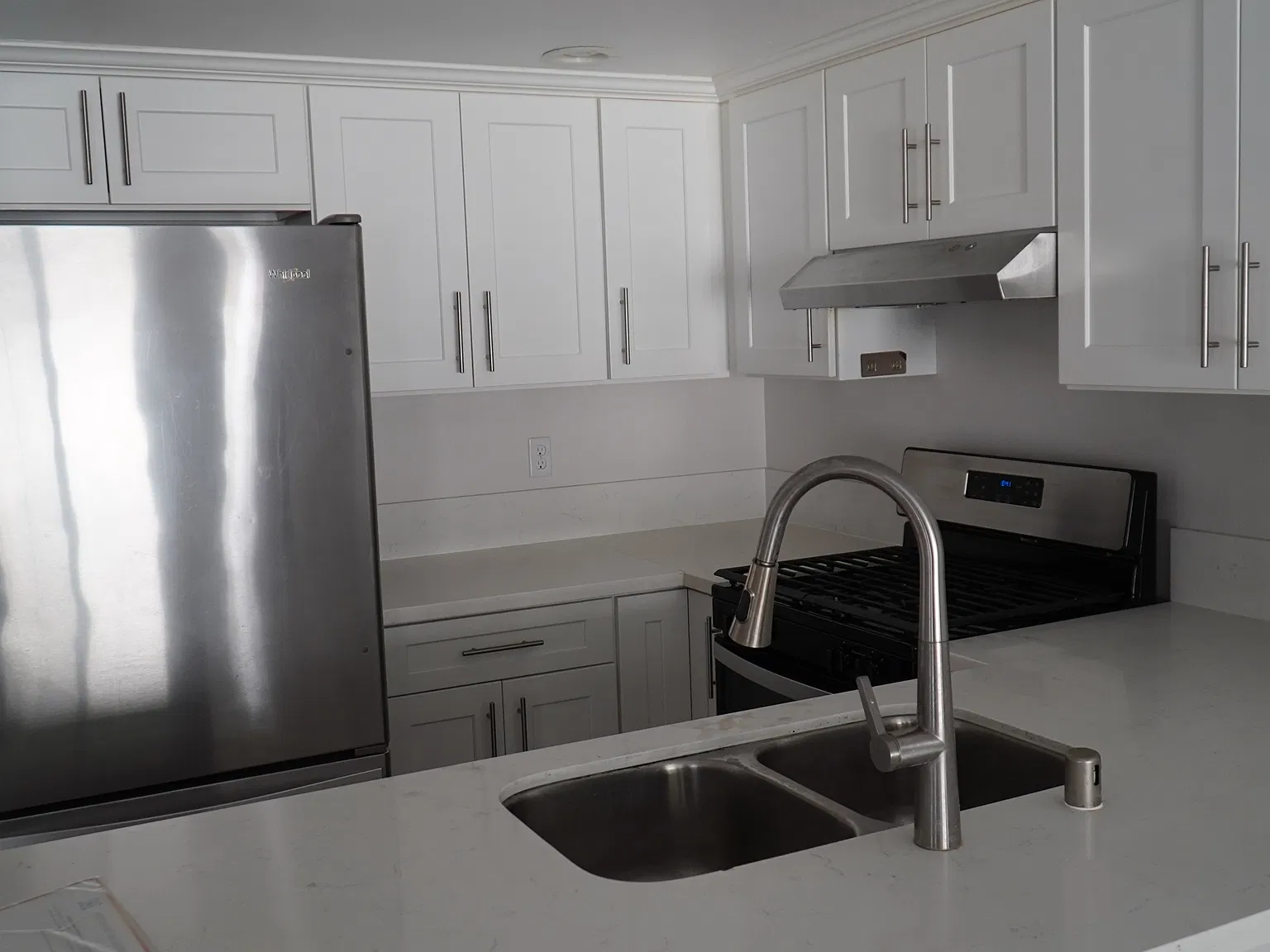 1617 Manzana Way - 1 — Photo 3