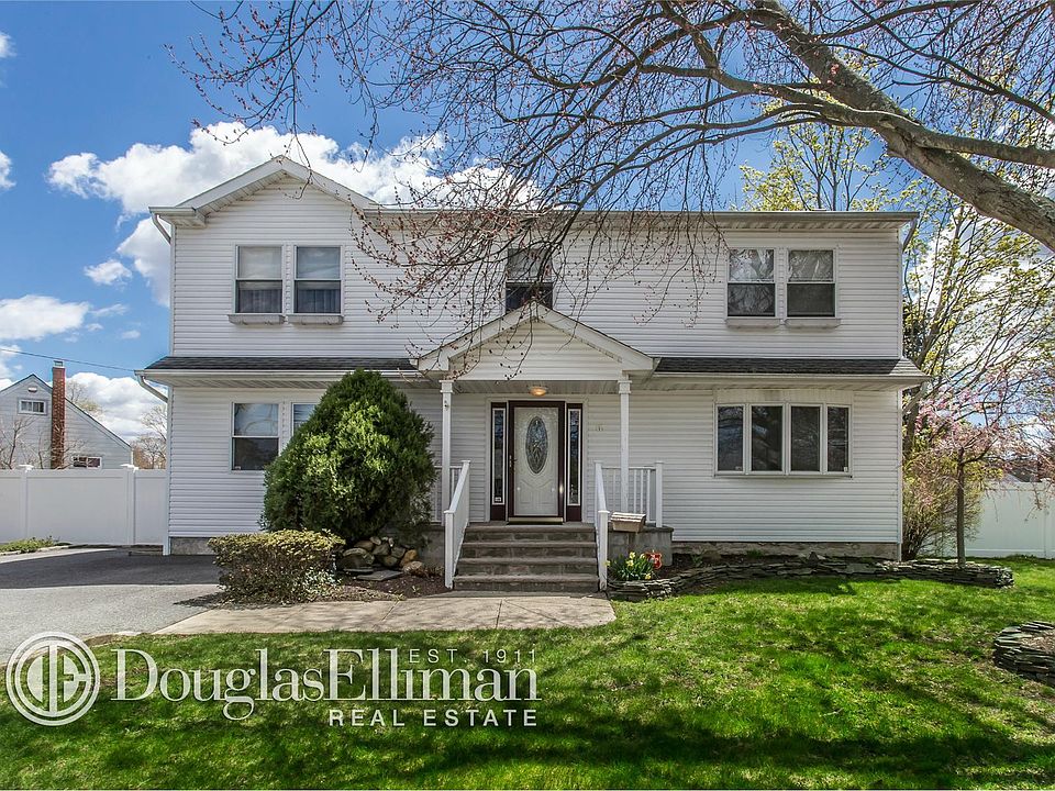 1st image of 6 Conlu Dr W
