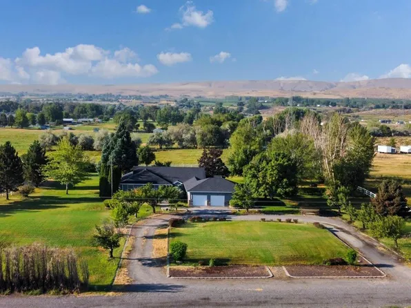 197905 E 36th Ave, Kennewick, WA 99337