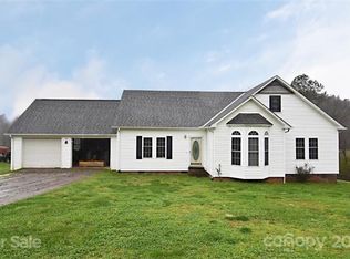 1503 Brush Mountain Rd, Lenoir, NC 28645