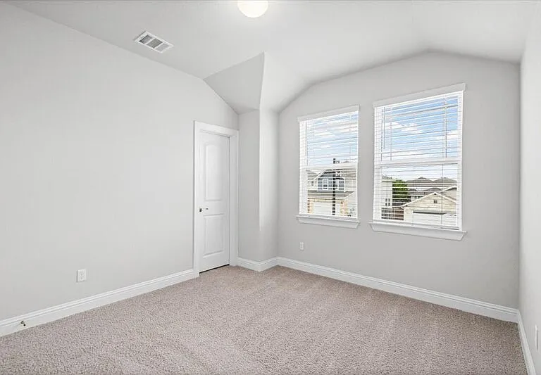 136 Free Stone Dr — Photo 22