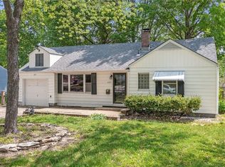 3217 S Maywood Ave, Independence, MO 64052