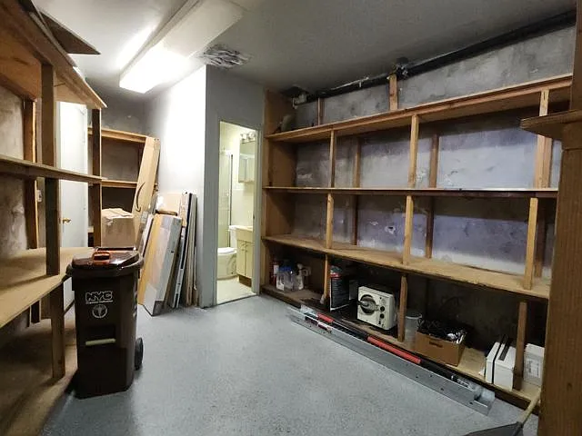 5968 Grand Ave — Photo 12