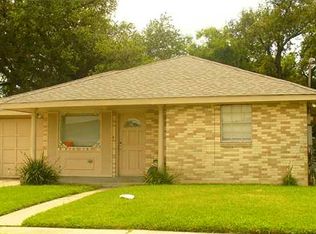 7520 Trapier Ave, New Orleans, LA 70127