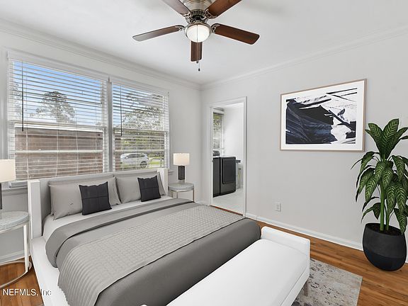 5th image of 4357 DEMEDICI Avenue