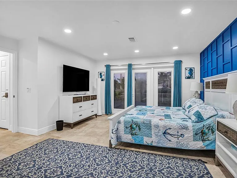 31 Lands End Ln — Photo 35