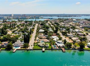 7711 Coquina Way, St Pete Beach, FL 33706