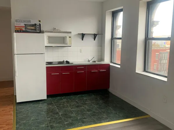 1433-35 Poplar St #4C, Philadelphia, PA 19130