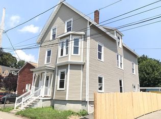 7 Essex Cir, Lynn, MA 01902