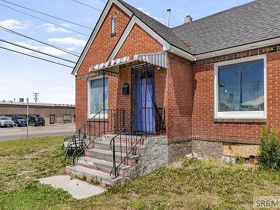 4th image of 503 Gladstone St