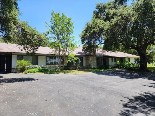 945 Singing Wood Dr, Arcadia, CA 91006