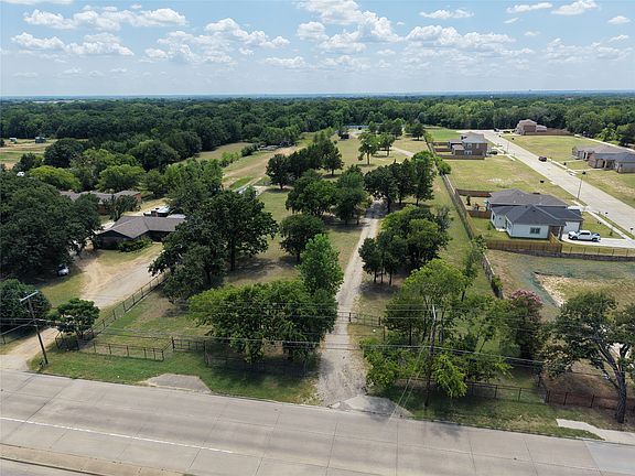 3rd image of 14800 Seagoville Rd