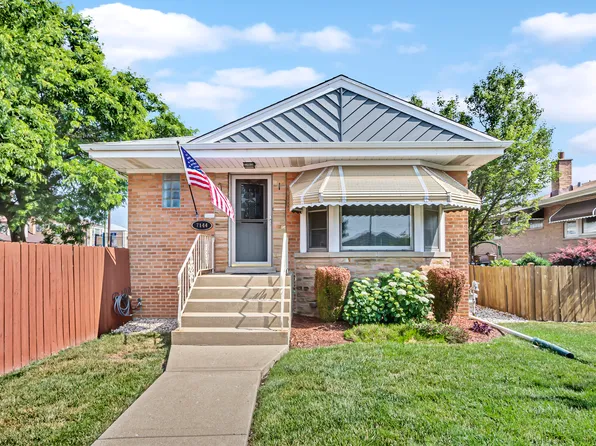 7144 W Arthur Ave, Chicago, IL 60631