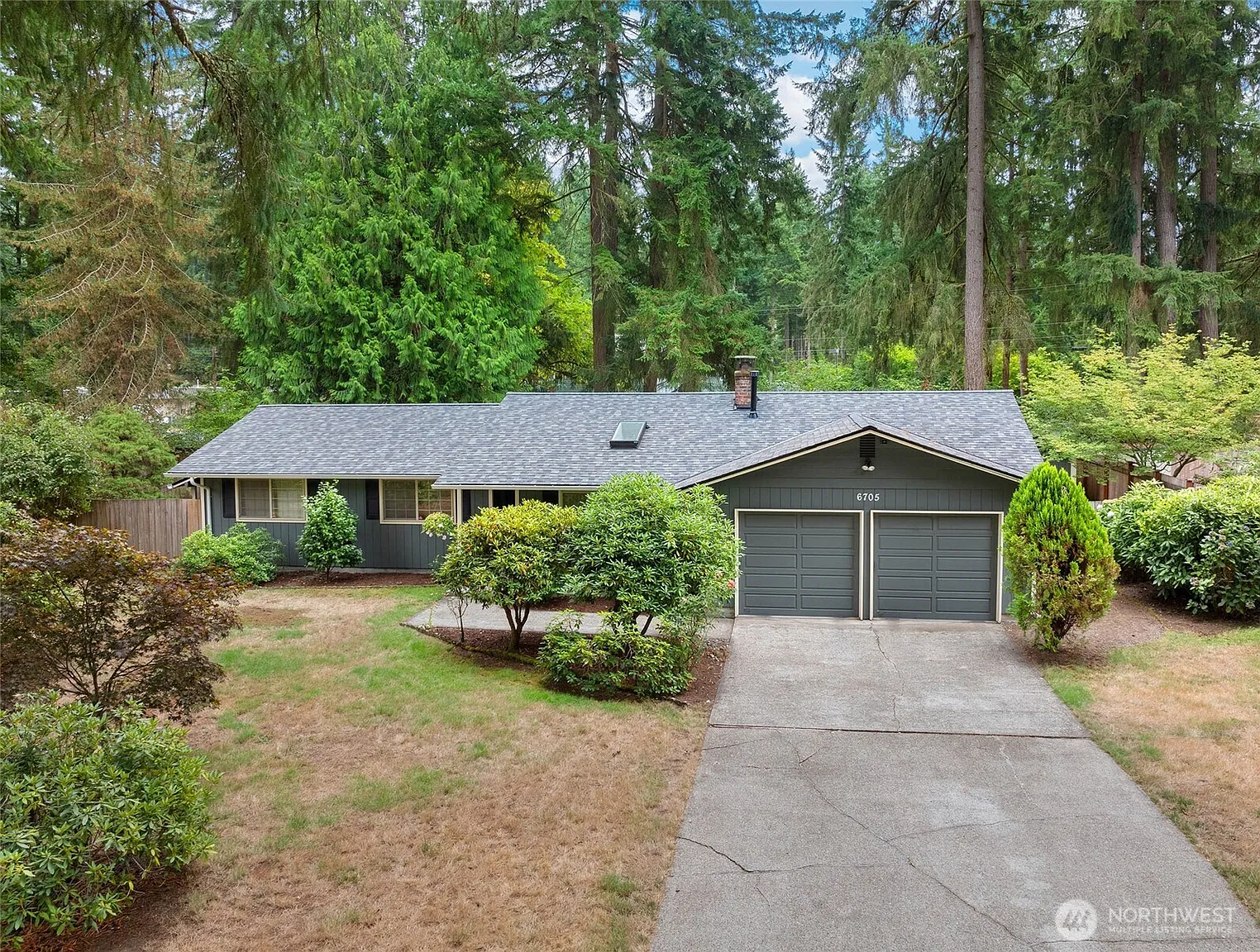 6705 Sierra Drive SE photo 1