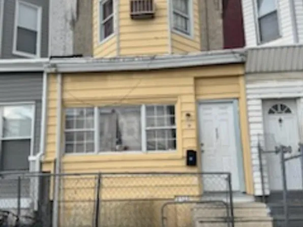 2032 S 66th St, Philadelphia, PA 19142