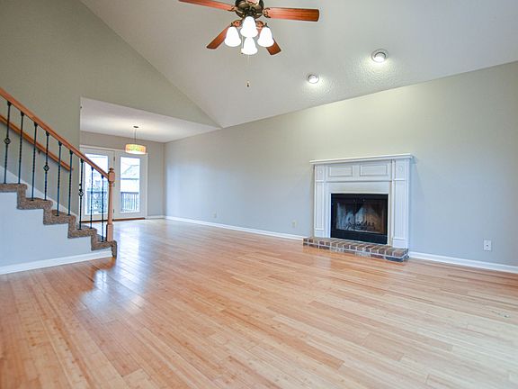 4th image of 805 Mallard Ct