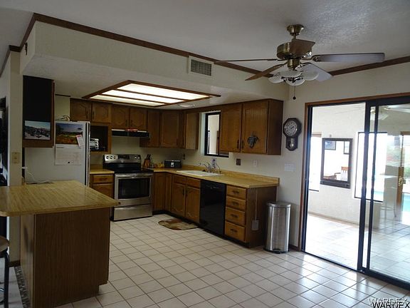 5th image of 2885 Papeete Dr