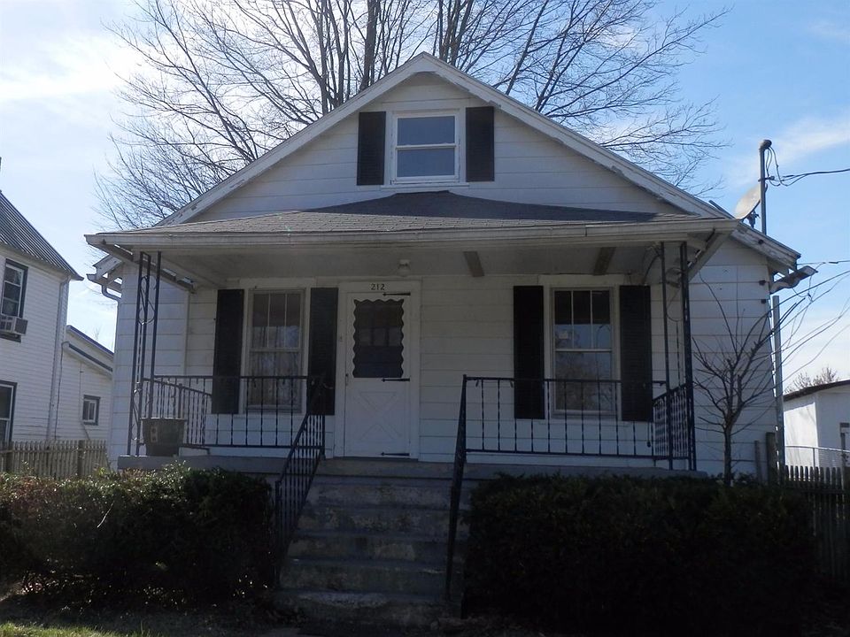1st image of 212 Rogers Ave